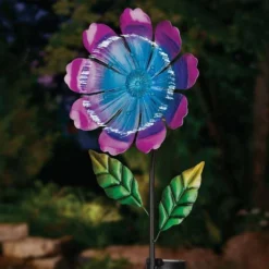 Regal Art & Gift Lawn Ornament (13041) -Lighting Shop 13041scenemd